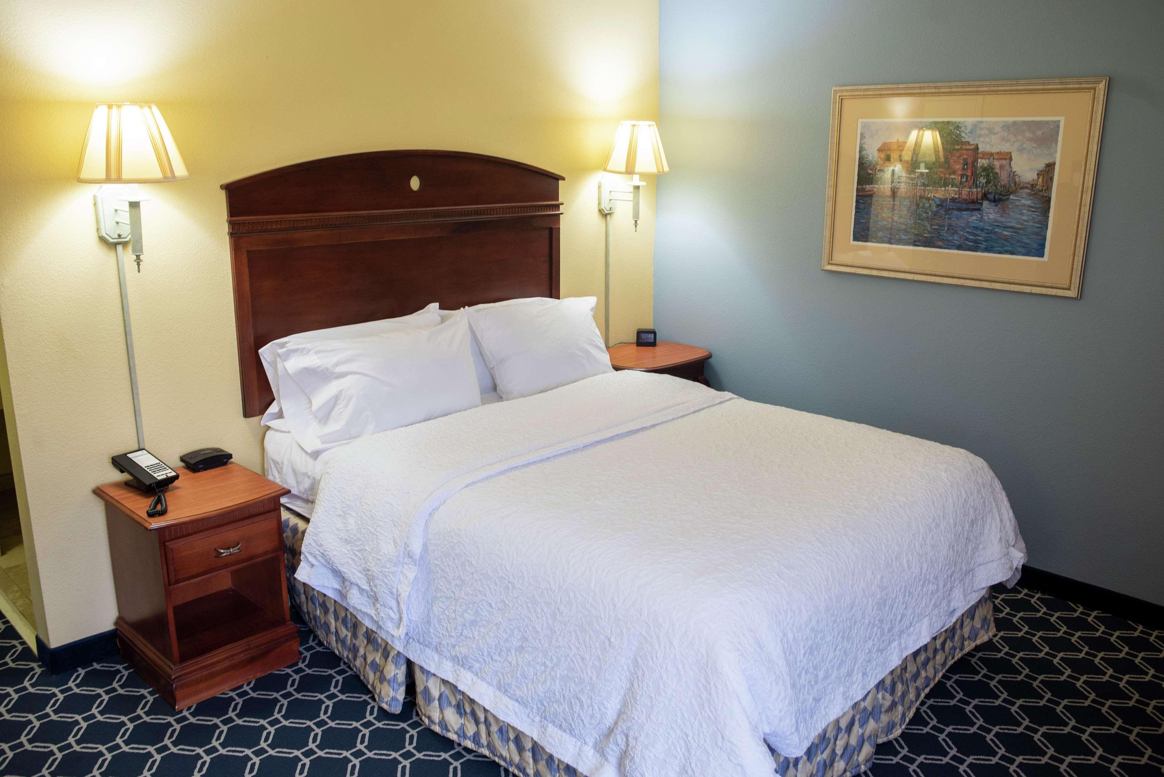 Hampton Inn Lebanon Экстерьер фото